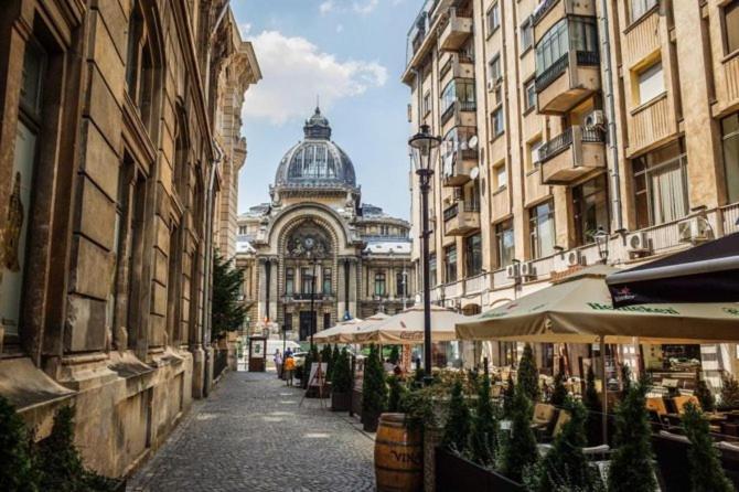 Old Town Apartment Бухарест Экстерьер фото