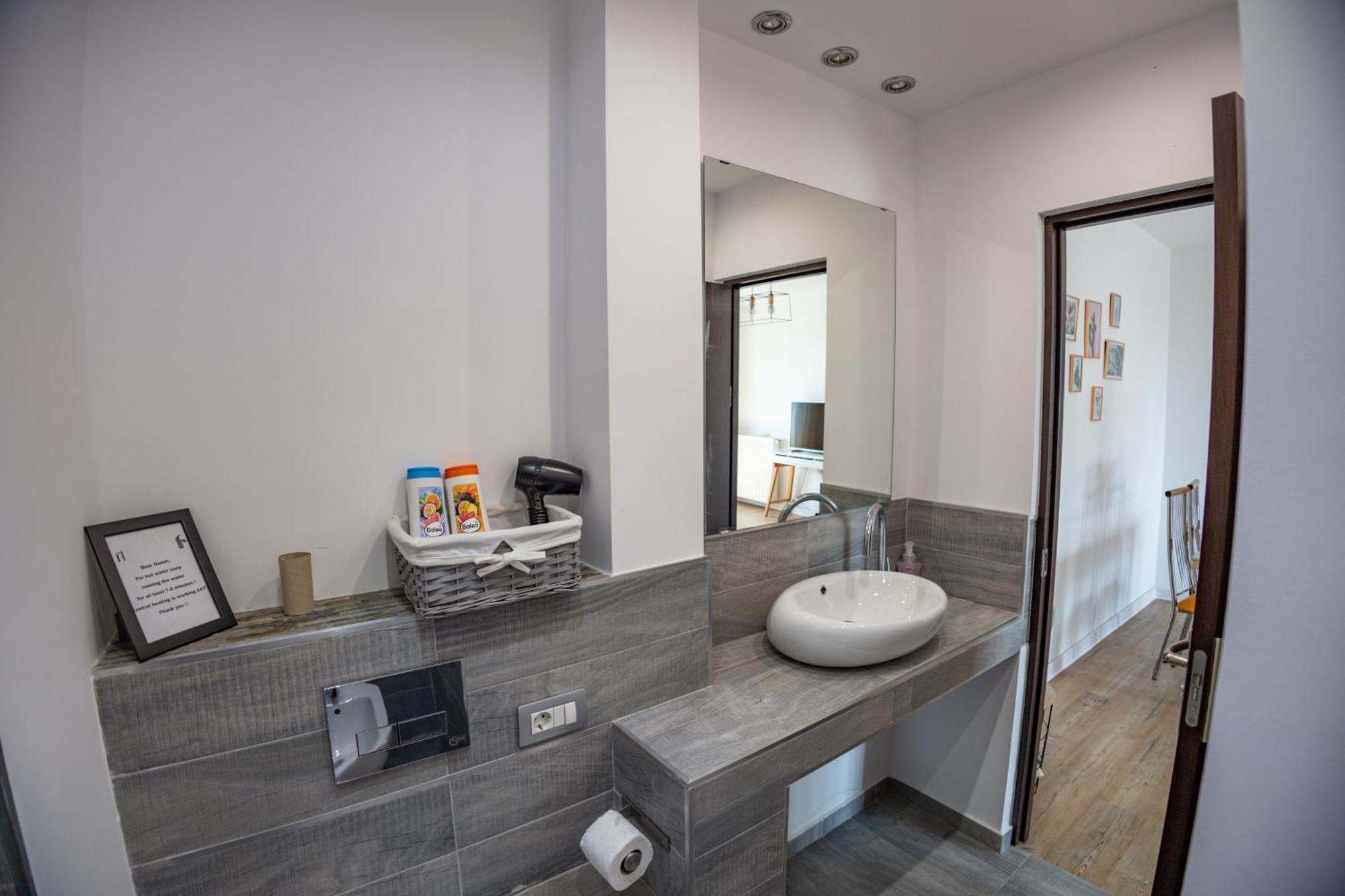 Old Town Apartment Бухарест Экстерьер фото